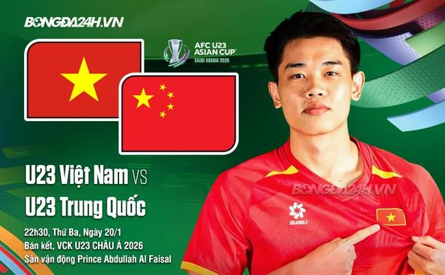 Sân tennis với hai tay vợt đang giao bóng